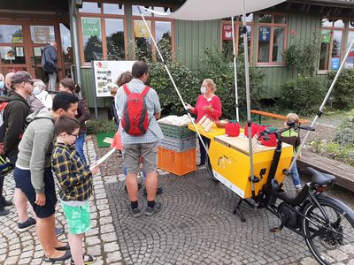 Interessant für Jung und Alt – „Klima auf Tour“ zum Thema Ernährung auf dem Apfeltag 2021 in Weilbach
